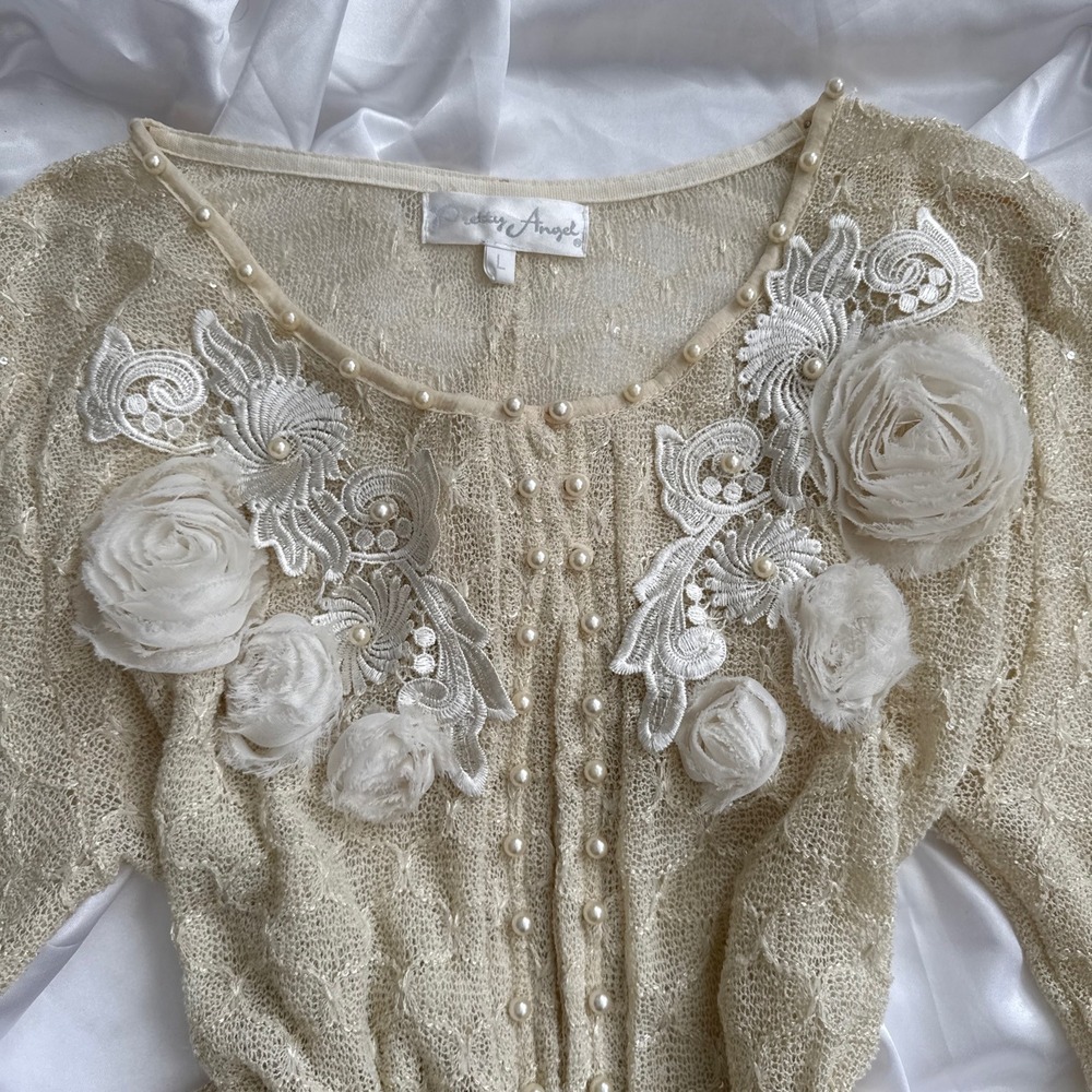 Pretty Angel Cream Linen Lace 3D Floral Pearl Button Ruffle Cardigan Top Large - Picture 3 of 5
